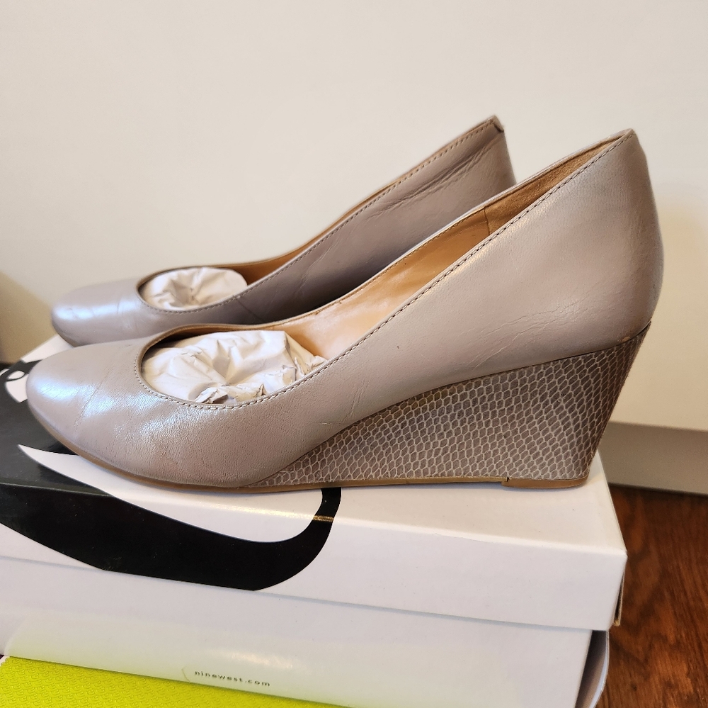 Nine West Taupe Leather Wedge Pumps